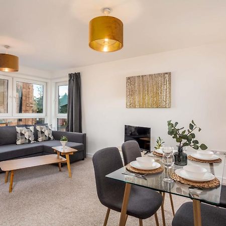 Walker Suite No53 - Donnini Apartments Kilmarnock Buitenkant foto