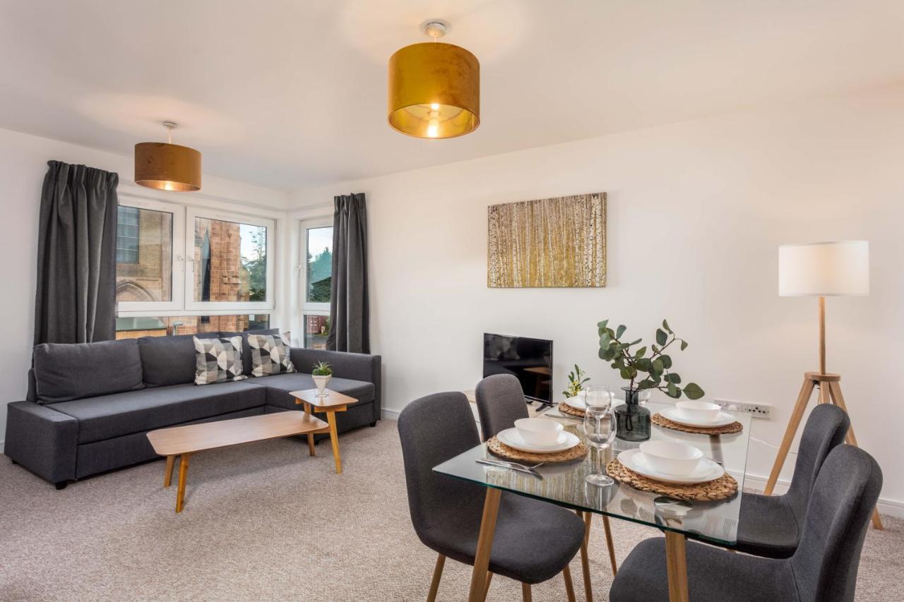 Walker Suite No53 - Donnini Apartments Kilmarnock Buitenkant foto